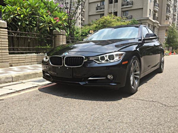 2012 BMW 328i 2.0 照片1