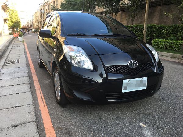 2013 toyota yaris  照片1