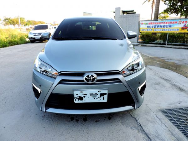 S嚴選汽車 2015年 YARIS    照片2