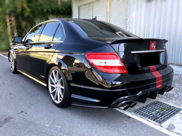 08年C300 AMG新車頭 正C63包 照片5