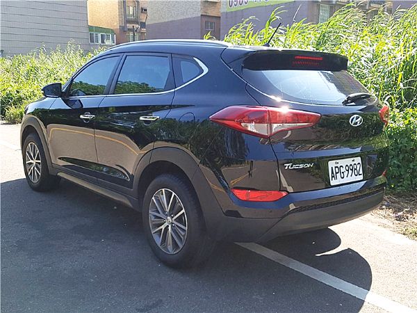 3500交車 近新車 TUCSON 2. 照片4