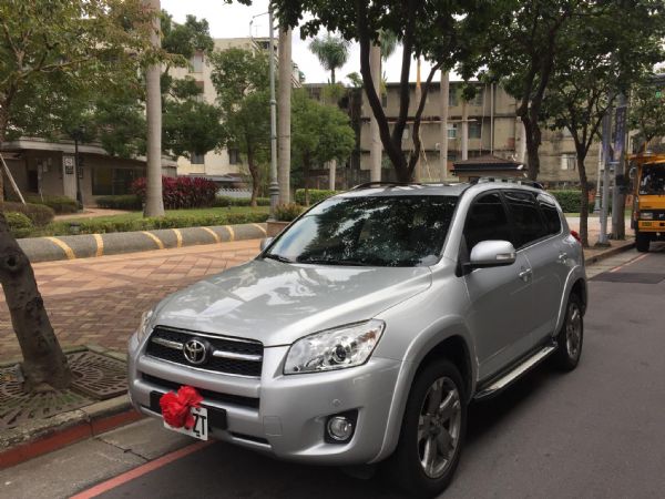 TOYOTA-RAV4-2.4 照片1