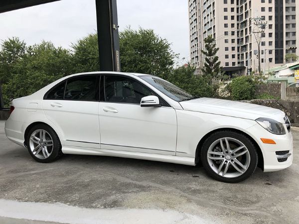 賓士W204 C250 未領牌 大漢汽車 照片5