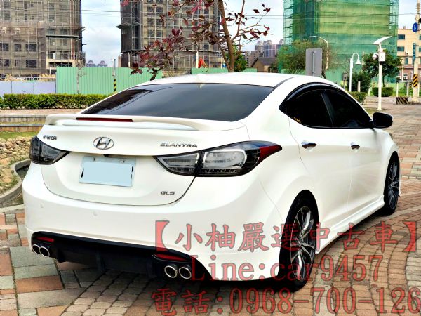 Elantra 帥氣小改裝~頂級極光板 照片10