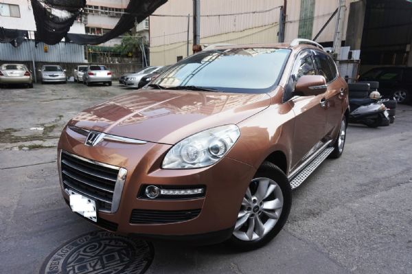 2010 LUXGEN SUV 七人座 照片1