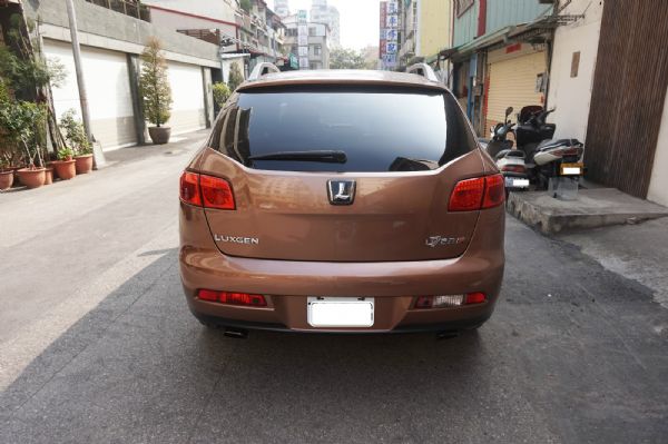 2010 LUXGEN SUV 七人座 照片8