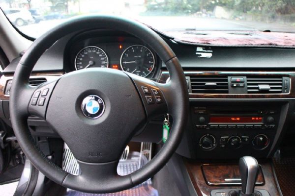 BMW 寶馬 總代理 323i 照片6