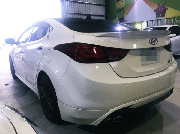 2012年 ELANTRA 照片4