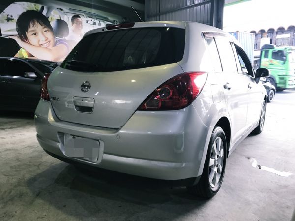 2007年 TIIDA 5D 照片4