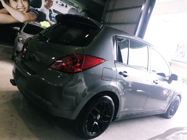 2007年 TIIDA 5D 照片4