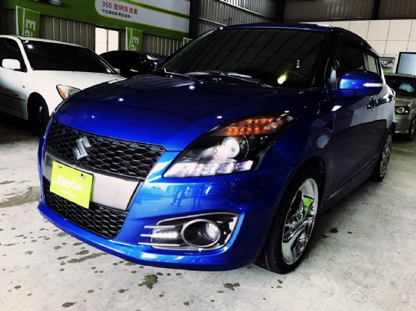 2012年 SWIFT 照片1