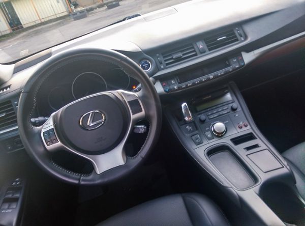 2012年 CT200h 1.8鐵灰 照片10