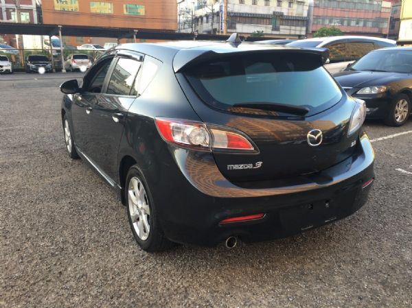 2010年 MAZDA3 1.6鐵灰 照片4