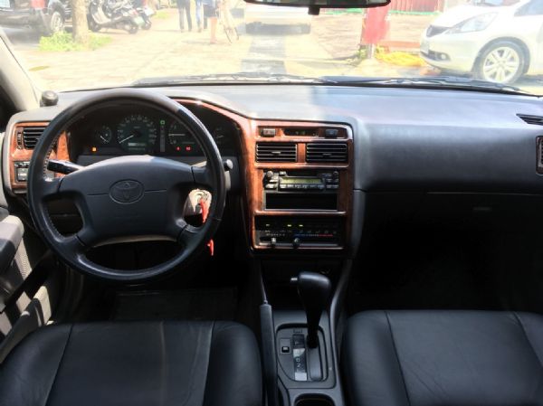 TOYOTA PREMIO 1.6 白 照片9