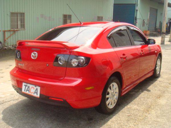 MAZDA 3 照片2