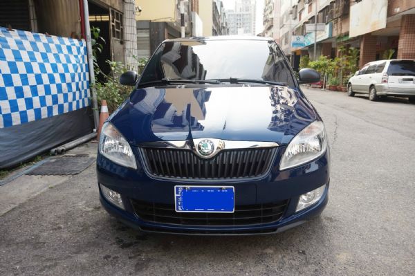 2012 SKODA FABIA 1.6 照片2