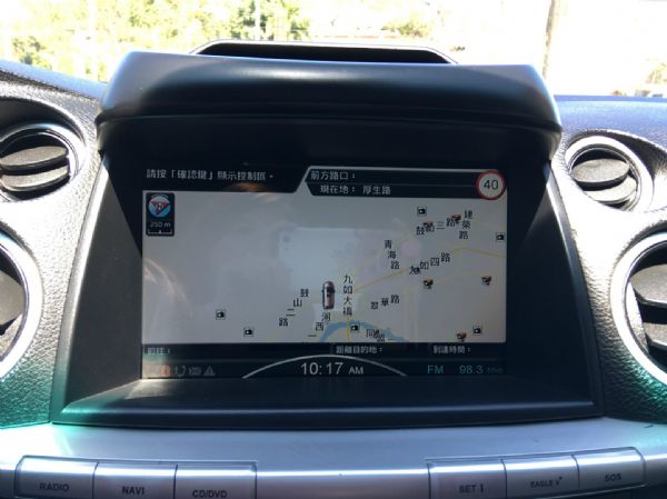 2011年納智捷SUV2.2黑色  照片8