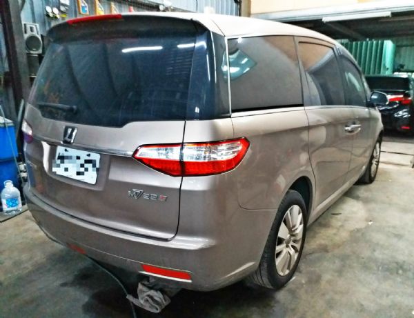 2012年納智捷MPV 2.2棕色　 照片6