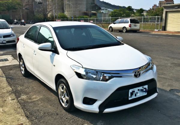 2014年豐田VIOS   1.5白色 照片1