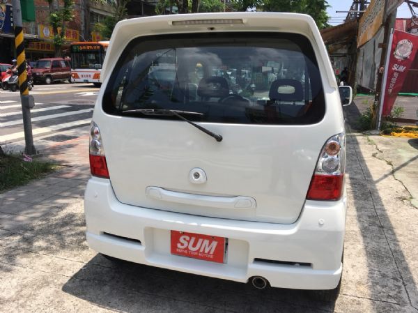 SUZUKI SOLIO 頂級轎車版 白 照片2