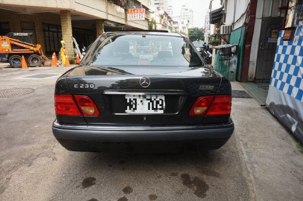 SUM中都汽車 1997 E230 照片8