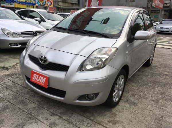 TOYOTA YARIS 1.5 G版  照片1