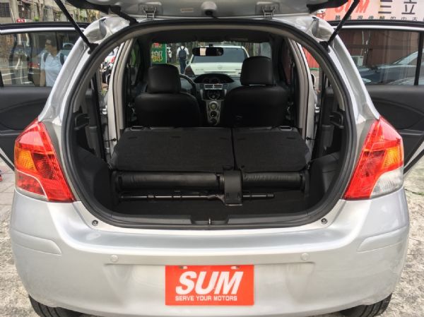 TOYOTA YARIS 1.5 G版  照片3