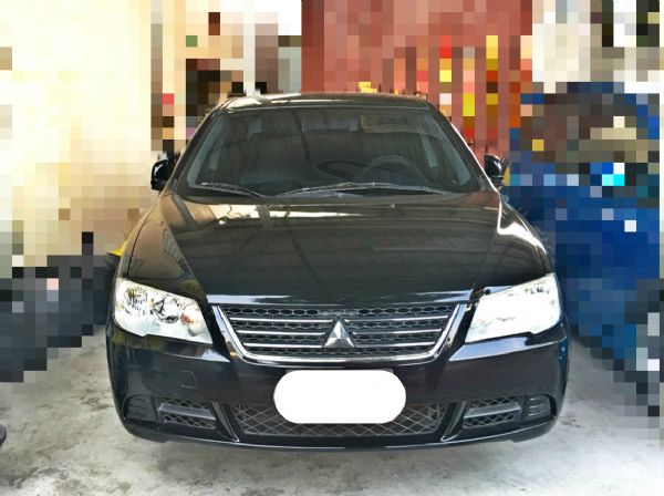 2010年佛提斯　1.8黑色買車送現金 照片1