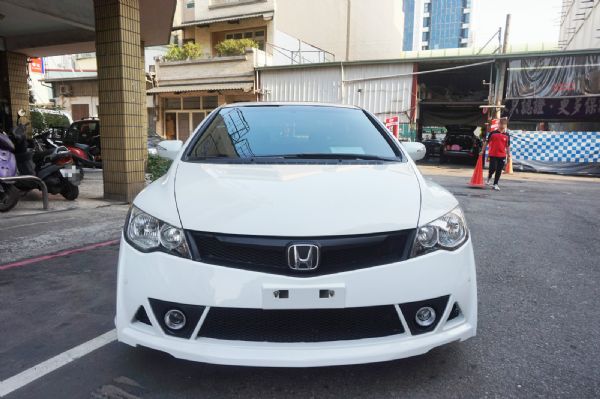 SUM中都汽車 CIVIC  照片2