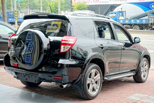 RAV4 2.4 免頭款全額超貸免保人 照片4