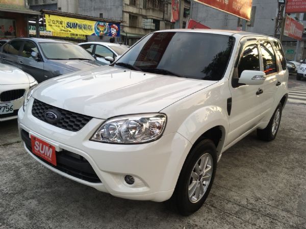 FORD ESCAPE 僅跑四萬 白 照片1