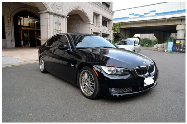 2007年335i-E92 雙門怪獸 照片3