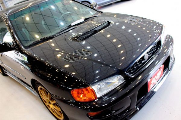 SUBARU IMPREZA 四門 照片2