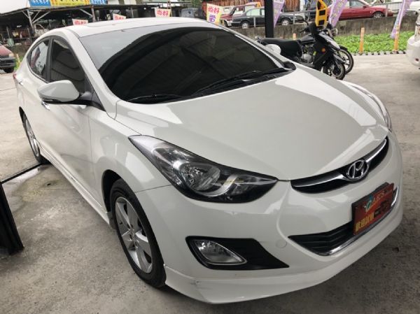 現代：2013_Elantra_1.8_ 照片2