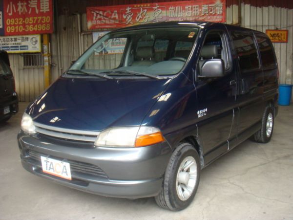 TOYOTA HIACE 照片1