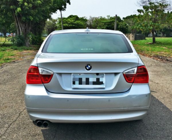 2006年323i 2.5銀色買車送現金 照片2