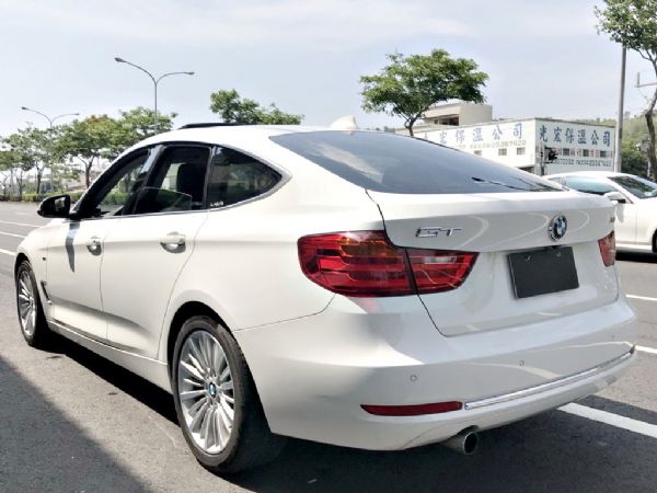 320 GT 2.0免頭款全額超貸免保人 照片4