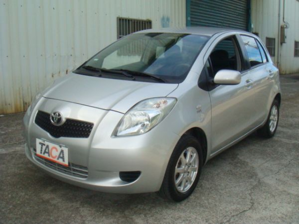 TOYOTA YARIS 照片1