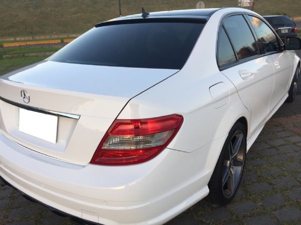 Benz w204 c300 氣氛超優  照片6