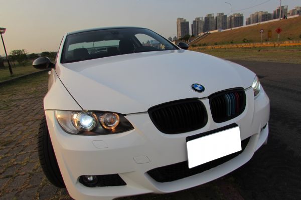 Bmw e92 335i 照片1