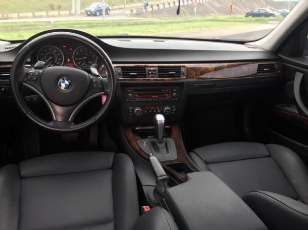 Bmw e90 328i 照片8