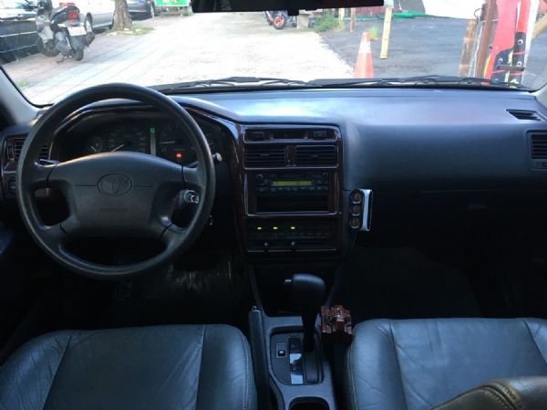 TOYOTA PREMIO 1.6 白 照片8