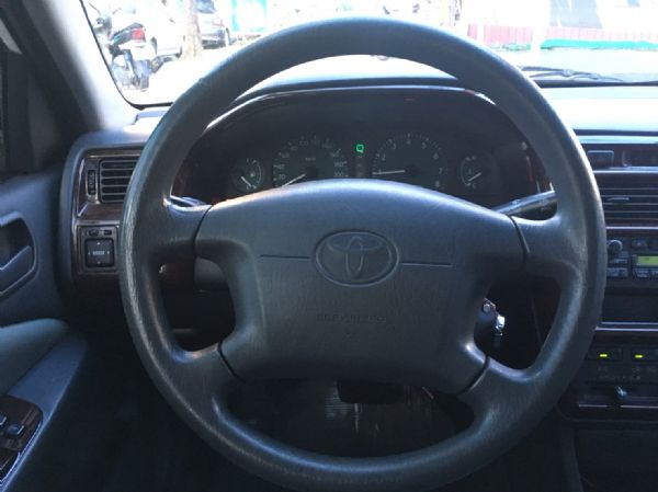 TOYOTA PREMIO 1.6 白 照片9