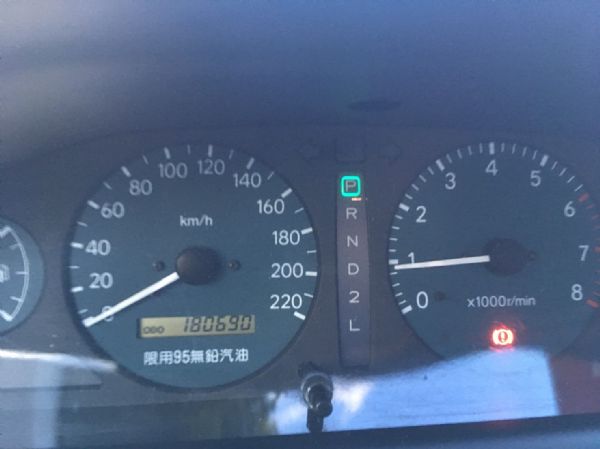 TOYOTA PREMIO 1.6 白 照片10