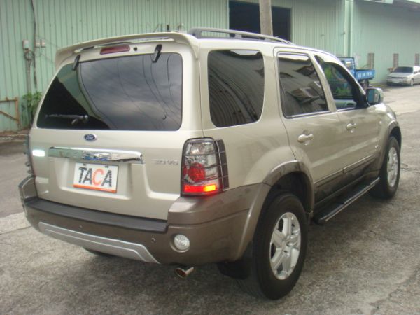 FORD ESCAPE 照片2