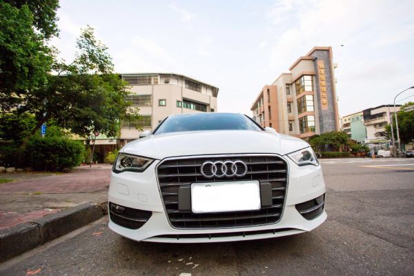 AUDI A3 Sportback1.4 照片2