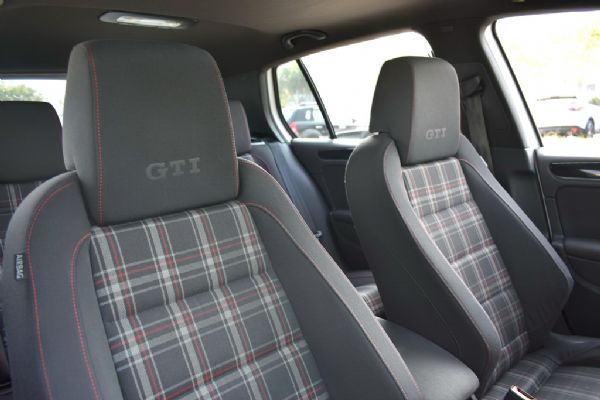 GTI 2.0 免保人可全貸可超貸 照片10