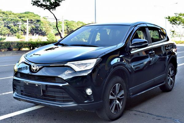 RAV4 小改款 免頭款全額貸免保人 照片1