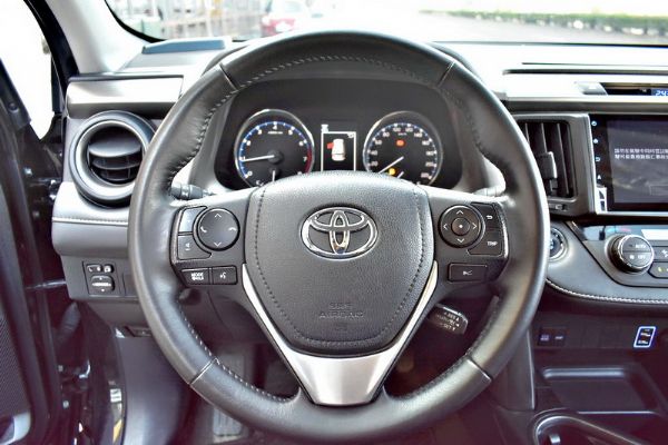 RAV4 小改款 免頭款全額貸免保人 照片7