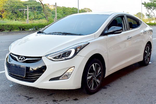 Elantra 伊倫強 免頭款全額貸免保 照片1